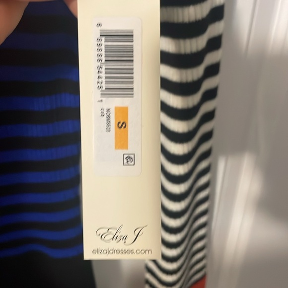 NWT Sweater Dress Small - Picture 3 of 4